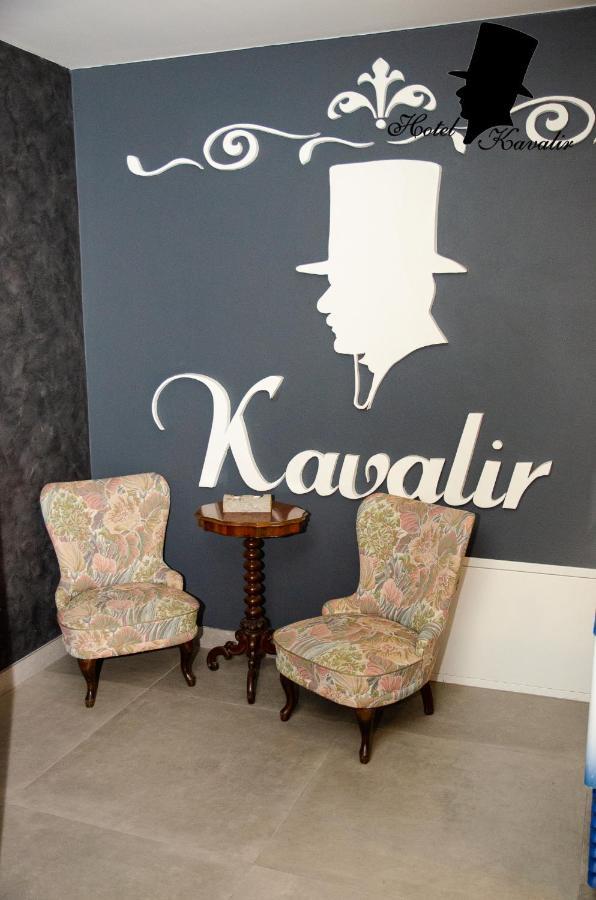 Hotel Kavalir Zepce Exterior photo
